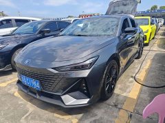 Changan UNI-V 1.5T Excellent Type - фото 1