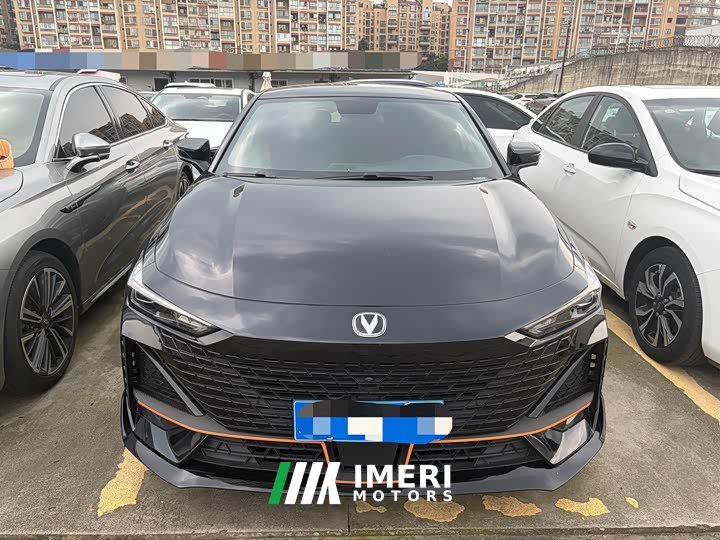 Changan UNI-V 1.5T sports version - автомобиль из Китая