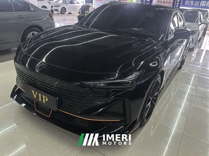 Changan UNI-V 1.5T sports version - автомобиль из Китая