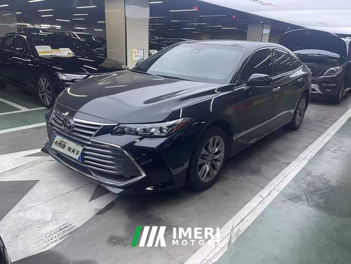 Toyota Asia Dragon 2.5L Deluxe Edition - автомобиль из Китая