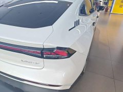 Changan UNI-V 1.5T premium - фото 8