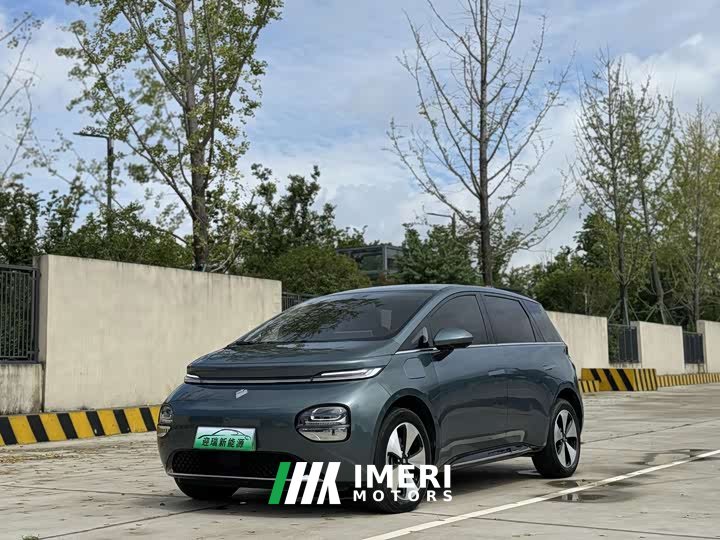 Baojun Yunduo 460 Pro - автомобиль из Китая