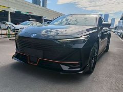 Changan UNI-V 1.5T sports version - фото 1