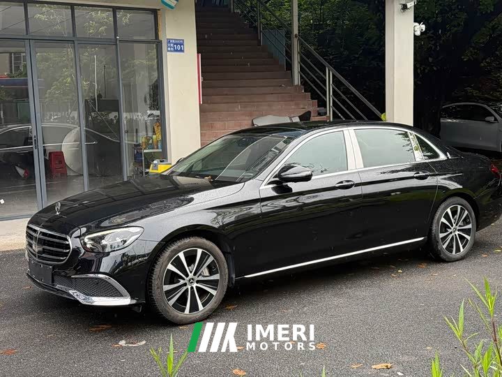 Mercedes-Benz E-Class New Energy 2023 E 350 e L plug-in hybrid sedan - автомобиль из Китая