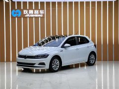 Polo Plus 1.5L Automatic Colorful Technology Edition - фото 1
