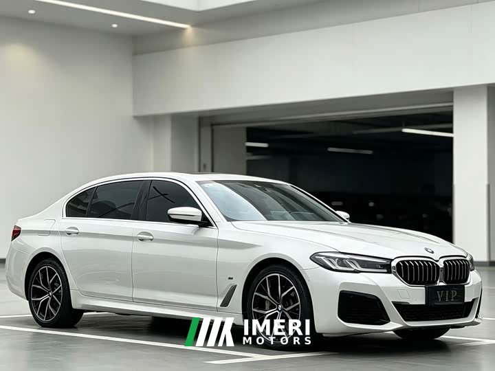 BMW 5 Series Facelift 530Li Exclusive M Sports Package - автомобиль из Китая