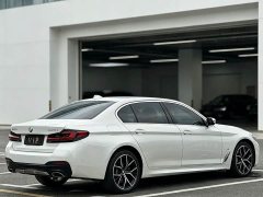 BMW 5 Series Facelift 530Li Exclusive M Sports Package - фото 6