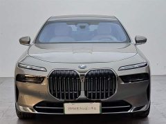 BMW i7 xDrive60L Luxury Package - фото 2