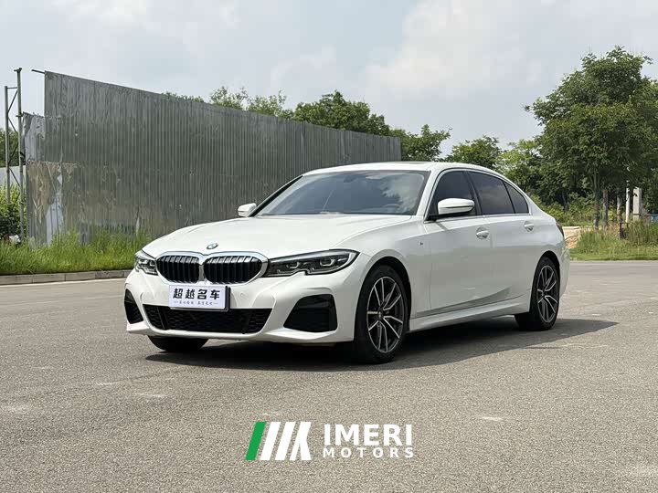 BMW 3 Series 2022 320Li M Sports Package - автомобиль из Китая