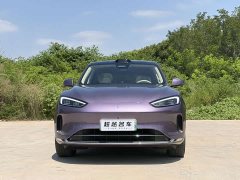 AITO Wenjie M5 extended range Ultra four-wheel drive version - фото 2