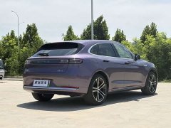 AITO Wenjie M5 extended range Ultra four-wheel drive version - фото 9