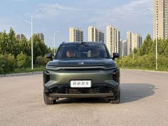 Trumpchi longs for S7 180km Ultra four-wheel drive lidar version - фото 2