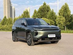Trumpchi longs for S7 180km Ultra four-wheel drive lidar version - фото 3