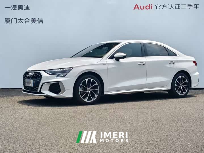 Audi A3 A3L Limousine 35 TFSI aggressive and sporty