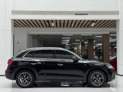 Audi Q5L 2020 facelift 40 TFSI enjoys fashionable style - фото 4