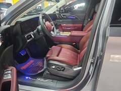Hongqi E-HS9 690km flagship version six seats - фото 9