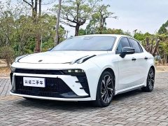 Lynk & Co 03 1.5TD DCT Pro - фото 1