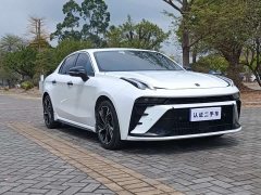 Lynk & Co 03 1.5TD DCT Pro - фото 3