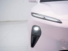 NIO ET5T 75kWh Touring - фото 13