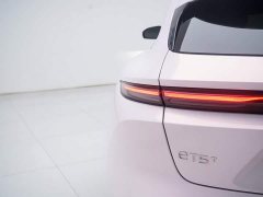 NIO ET5T 75kWh Touring - фото 14