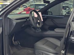 Tesla Model Y rear-wheel drive version - фото 4