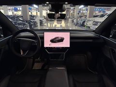Tesla Model Y rear-wheel drive version - фото 5