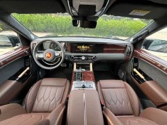 Hongqi Golden Sunflower Guoyao 4.0T Monarch Flagship Edition 4 seats - фото 9