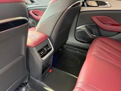 Hongqi H5 2.0T automatic smart connected flag version - фото 14