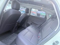 Hongqi Tiangong 05 550 Smart Select Edition - фото 8
