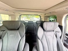 Hongqi HQ9 PHEV 2.0T four-wheel drive luxury version - фото 6
