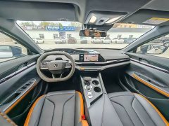 Changan UNI-V 1.5T high-energy version - фото 5