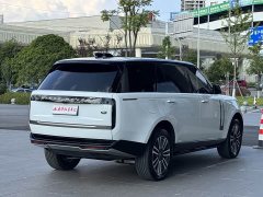 Land Rover Range Rover 3.0 L6 400PS Extended Edition, seven seats - фото 4