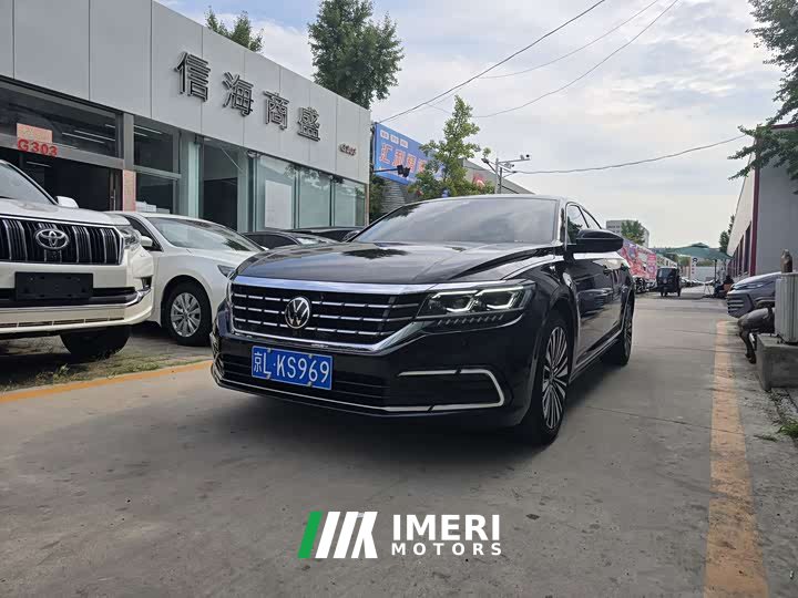Volkswagen Passat 380TSI Premium Edition - автомобиль из Китая
