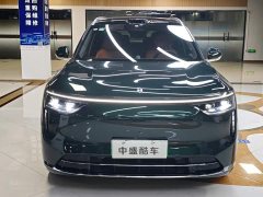 AITO Wenjie M8 extended range Ultra version 53.4kWh 6-seat version (192-line lidar) - фото 2