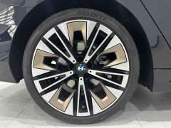 BMW 5 Series 530Li Exclusive M Sports Package - фото 12