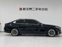 BMW 5 Series 530Li Exclusive M Sports Package - фото 4