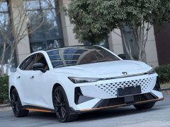Changan UNI-V 1.5T 500Bar premium sports - фото 3