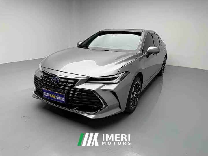 Toyota Asia Dragon 2022 Shuangqing 2.5L Deluxe Edition - автомобиль из Китая