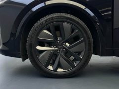 Li Auto Ideal L7 Ultra - фото 20