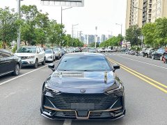 Changan UNI-V 2022 1.5T sports version - фото 2