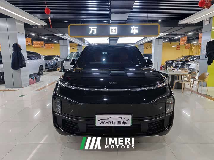 Li Auto Ideal L8 Pro - автомобиль из Китая