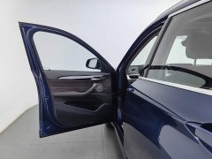 BMW X1 2021 facelift sDrive25Li leading - фото 8