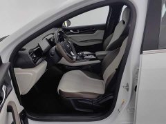 BYD Qin PLUS Champion Edition DM-i 55KM Leading - фото 10