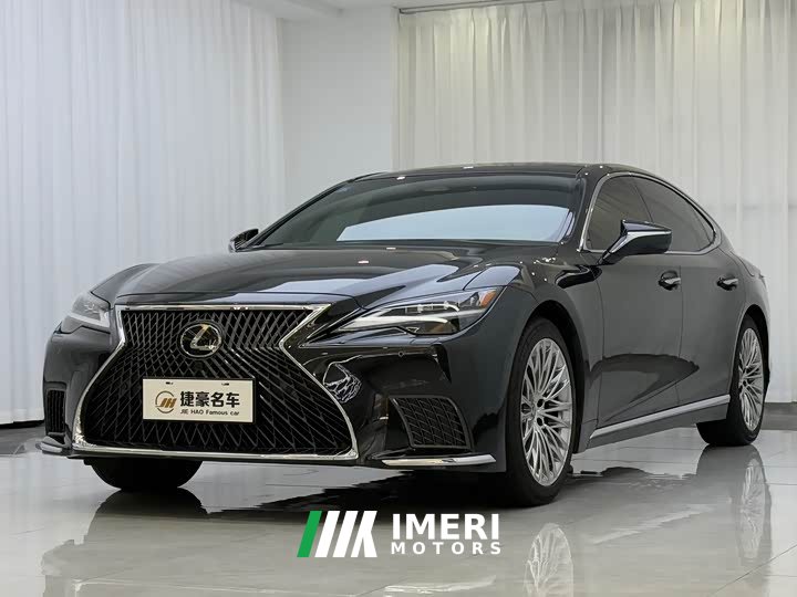 Lexus LS 500h Executive Edition - автомобиль из Китая