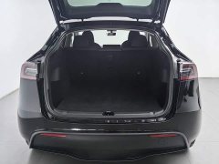 Tesla Model Y 2023 long-range all-wheel drive version - фото 16
