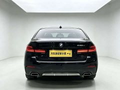 BMW 5 Series 530Li Exclusive M Sports Package - фото 5