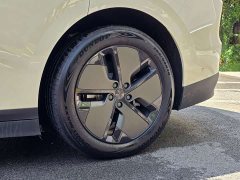 Li Auto Ideal i6 two-wheel drive standard version - фото 14