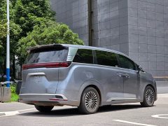 Denza D9 DM-i 980 four-wheel drive flagship - фото 5