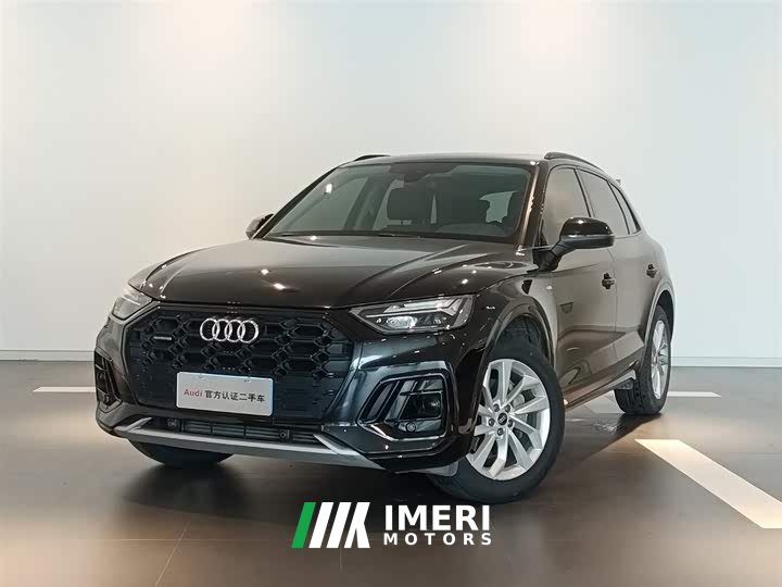 Audi Q5L 2022 facelift 40T luxury and dynamic - автомобиль из Китая