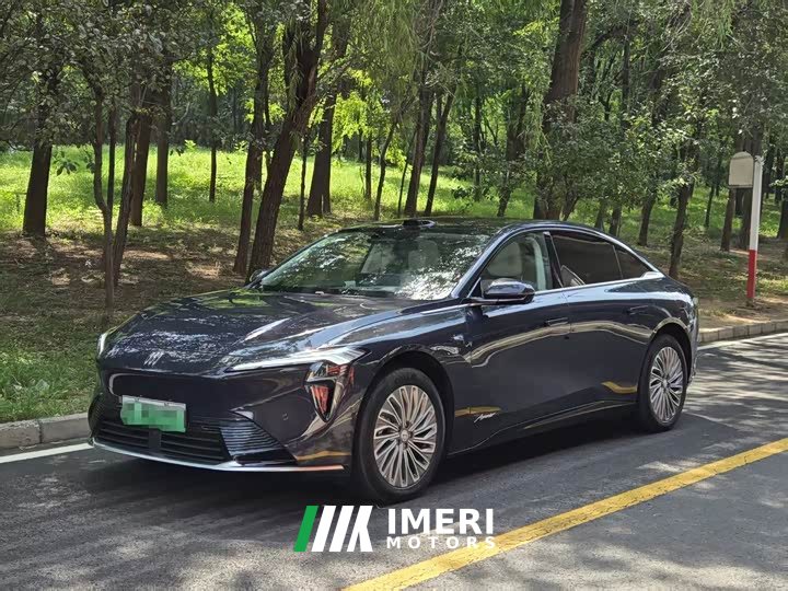 IM Motors Buick Zhijing L7 Aivia